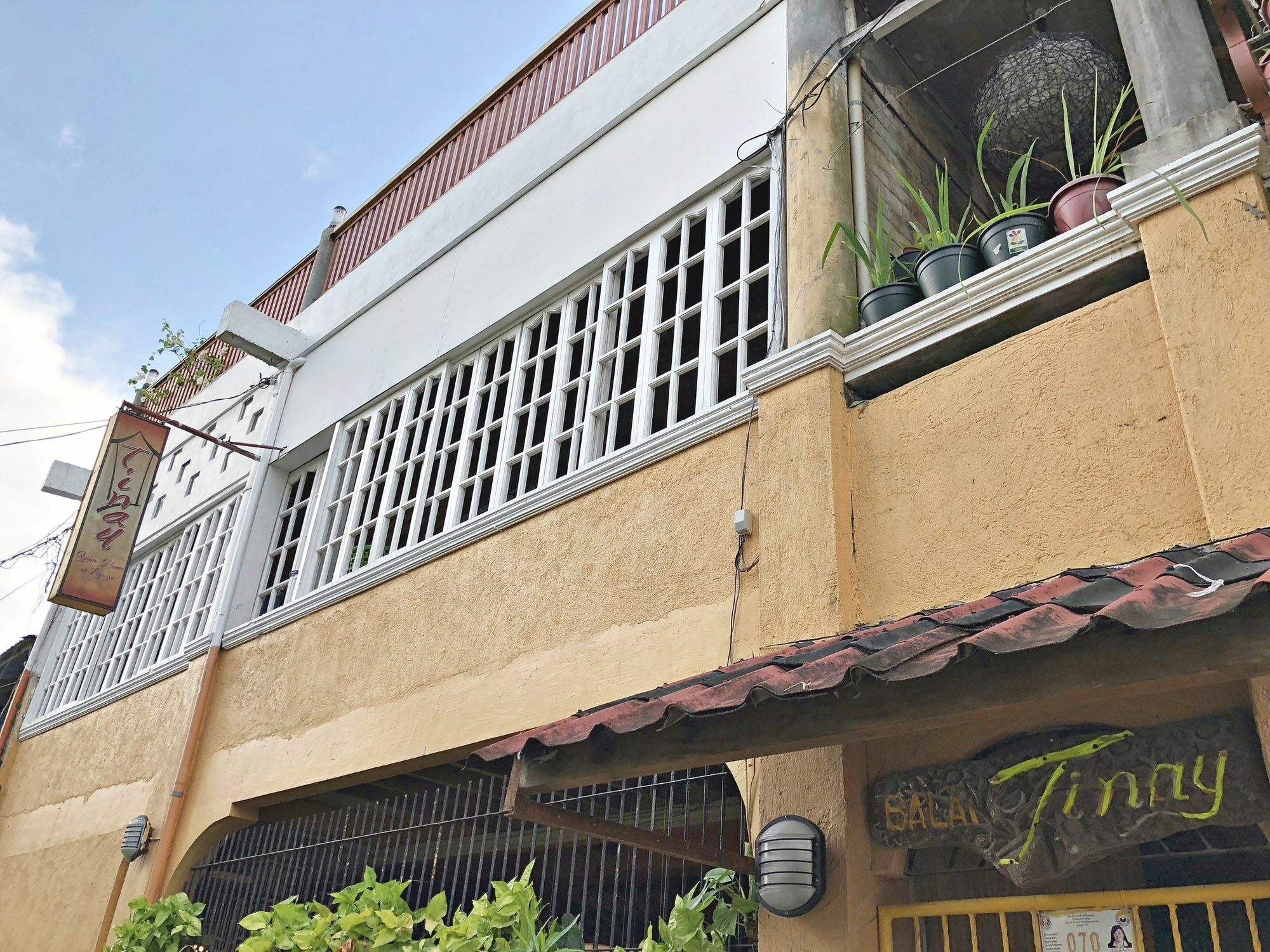 Balai Tinay Guesthouse Legazpi Buitenkant foto